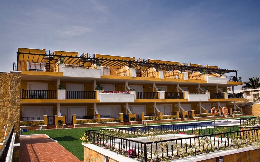 55 Apartamentos. Pozo del Esparto.