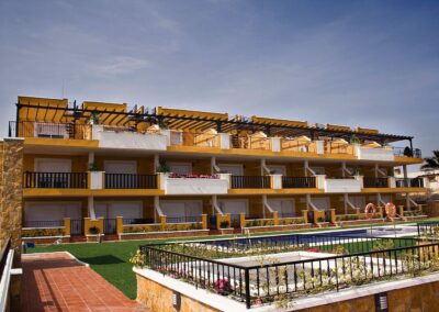 55 Apartamentos. Pozo del Esparto.